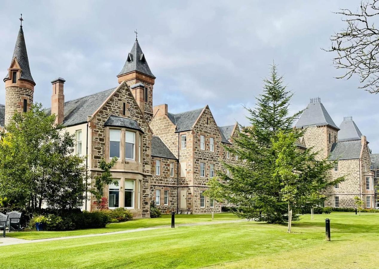 No 49 A Spacious Executive Apartment In Inverness Extérieur photo